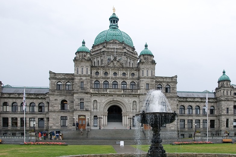 加拿大校园与城市环境